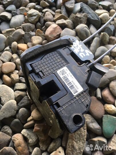 Hyundai solaris 2017 замок двери передней левой