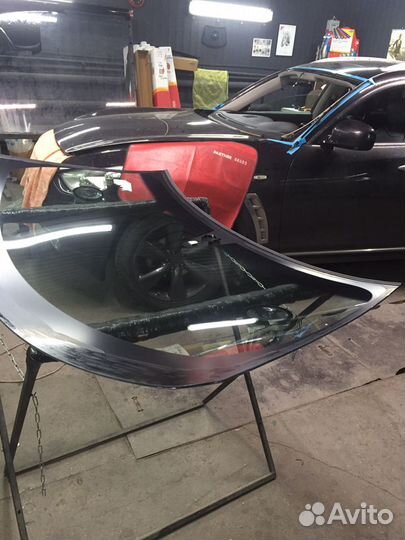 Лобовое ветровое стекло Renault Logan (Рено Логан)