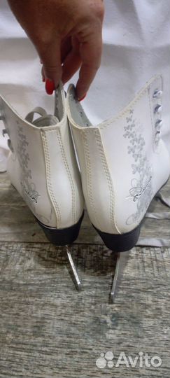 Коньки фигурные 38 размер