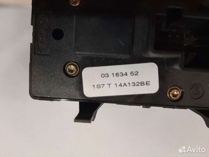 Блок кнопок стеклоподъемников Форд Мондео 3