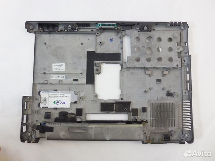 Нижняя часть ноутбука HP EliteBook 6930p