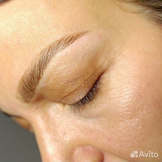 Оформление и окрашивание бровей