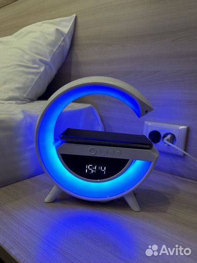 Светильник ночник беспроводная зарядка 6 в 1