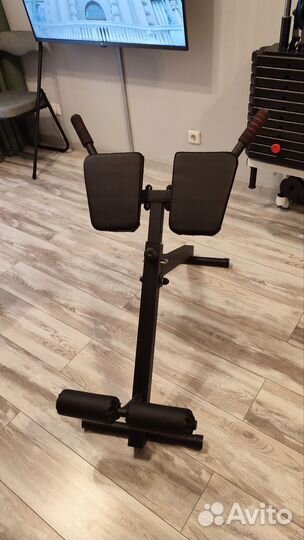 Тренажер для гиперэкстензии