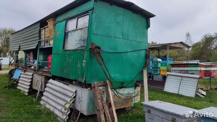 Прицеп пчеловодный