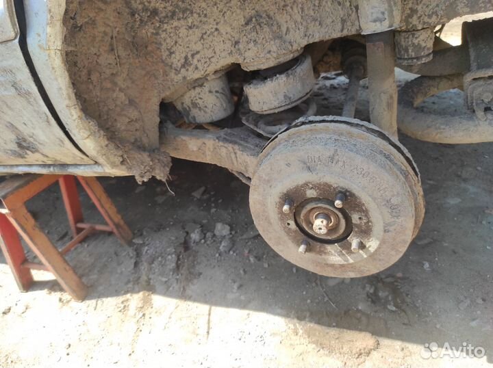 Задний рычаг Митсубиси chariot 2, rvr