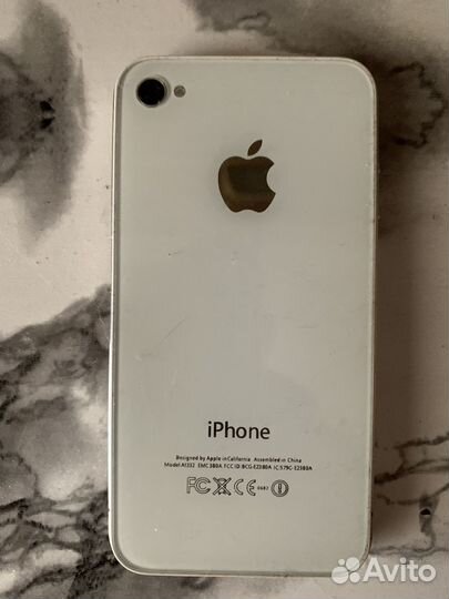 iPhone 4, 16 ГБ