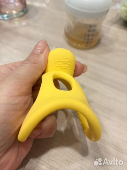 Прорезыватель Mombella уточка