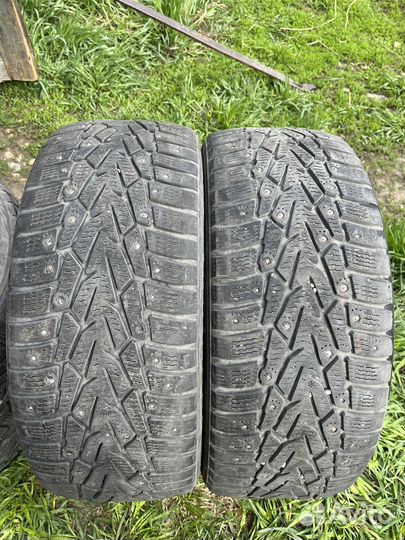 Nokian Tyres Hakkapeliitta 7 215/50 R17 95T