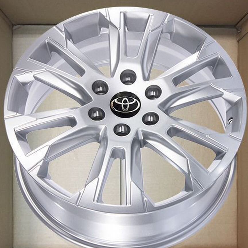 Литые диски Toyota 8×R20 6×139.7