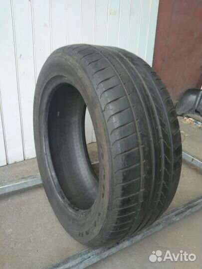 Goodyear EfficientGrip 235/55 R18