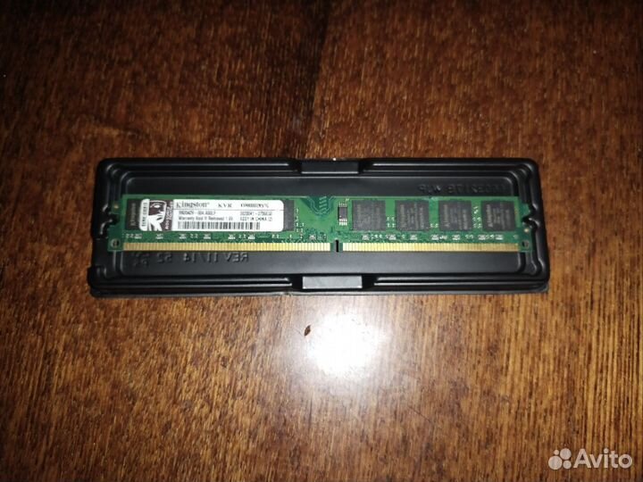 Продам озу 1 Гб (kingston KVR800D2N5/1GB)