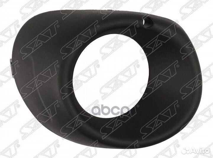 Оправа птф Mitsubishi Outlander 12-15 (Справа)