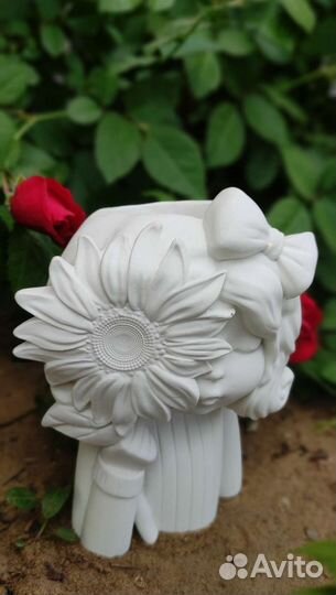 Кашпо декоративное