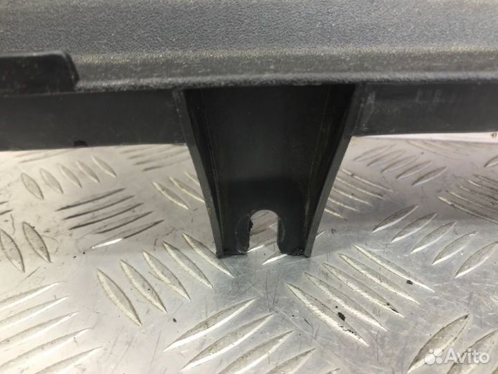 Накладка замка багажника Audi A6 C6 2.0 2008