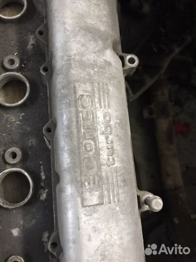 Клапанная крышка Опель Инсгния A20NFT 2.0 турбо