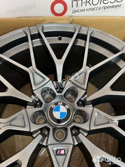 Разноширокие диски R22 BMW X5 G05 X6 G06 X7 G07