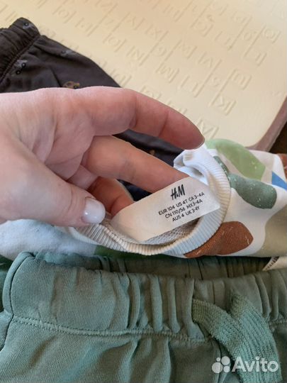 Костюм на мальчика hm 104