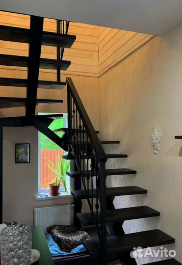 Перила деревянные с монтажем