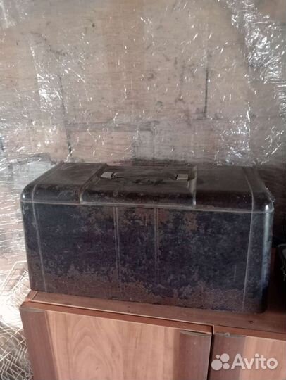 Швейная машинка