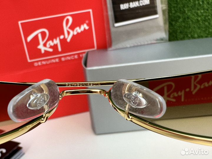 Солнцезащитные очки RayBan Aviator