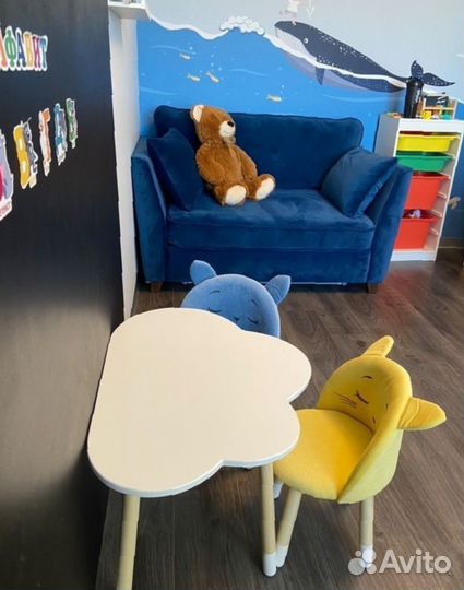 Детский стол и стул