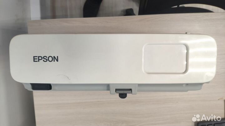 Проектор Epson EB-84H
