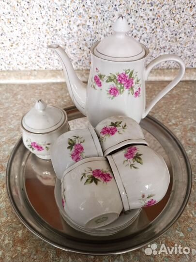 Винтажный кофейный сервиз из 70- х