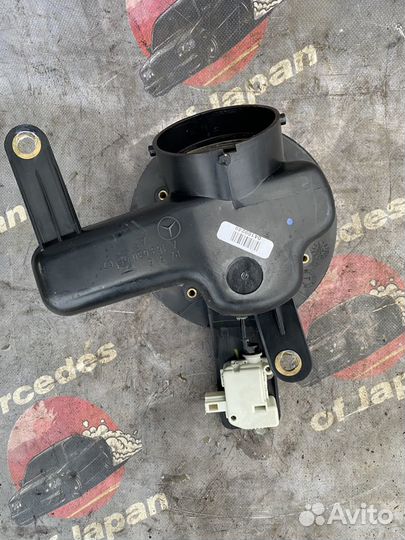 Горловина топливного бака Mercedes ML w163. Япония