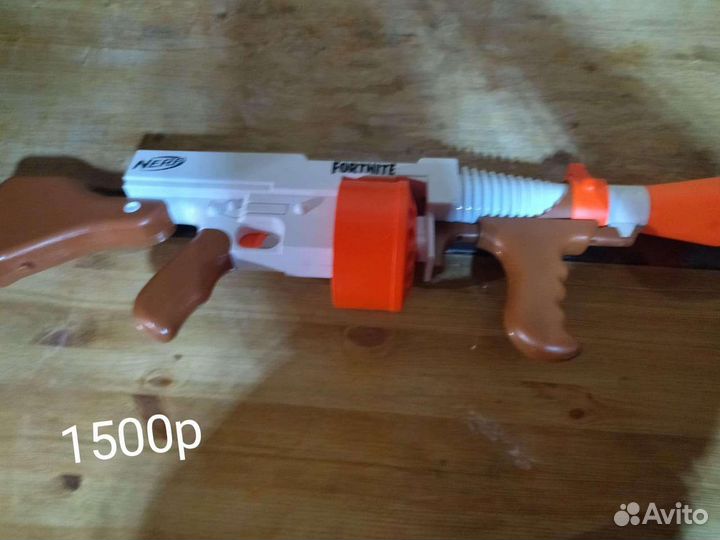 Бластер nerf