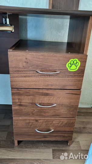 Компьютерный угловой стол