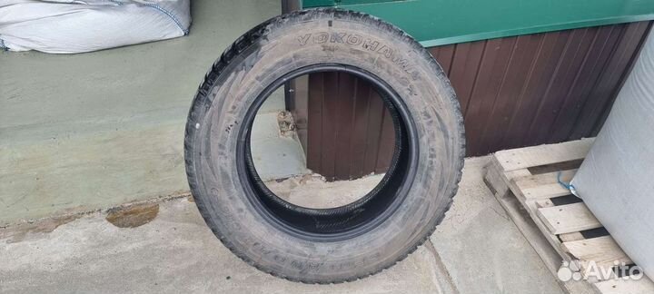 Yokohama Geolandar G94B 285/60 R18 116B