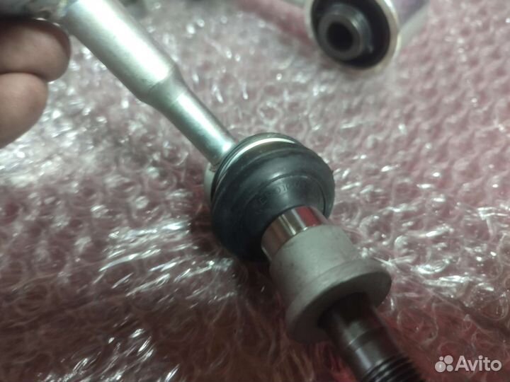 Стабилизатор косточки заднии Camry V70 lexus Es 7