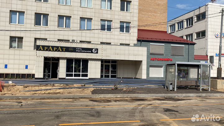 Хостес в ресторан
