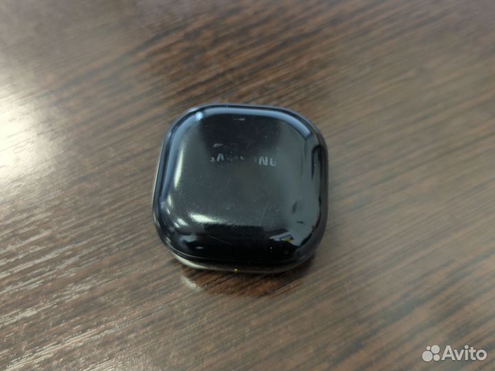 Наушник левый + кейс samsung galaxy buds live ориг