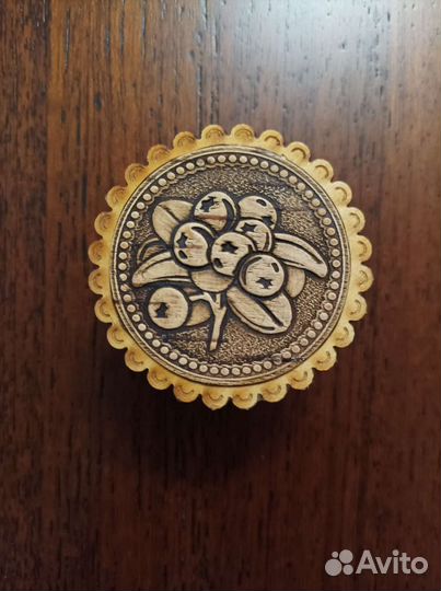 Шкатулка из бересты, дерева ручной работы, 6*4 см