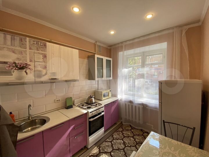 2-к. квартира, 37,8 м², 1/3 эт.