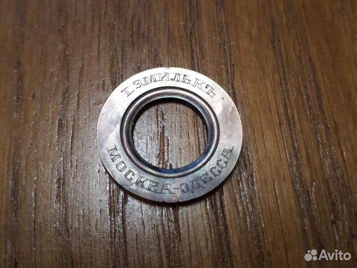 Перламутровые накладки на бинокль