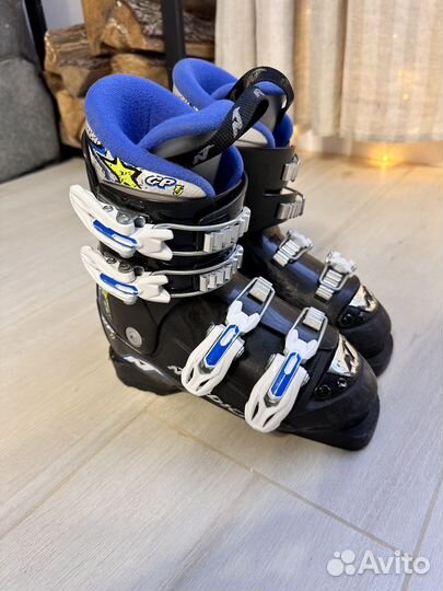 Горнолыжные ботинки детские 19.5