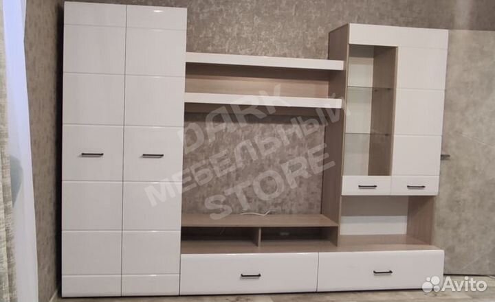 Гостиная 2,8