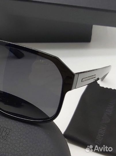 Очки emporio armani