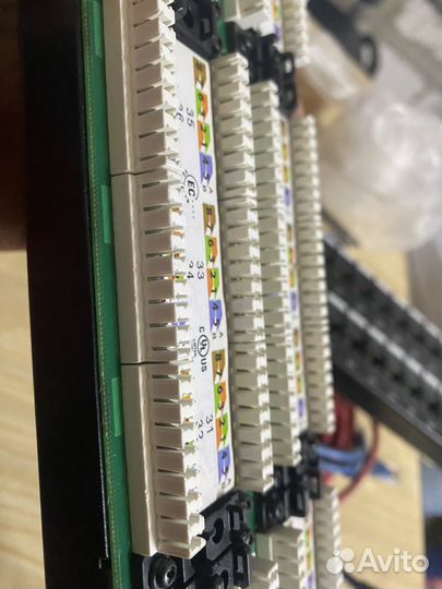 Патч панель 48