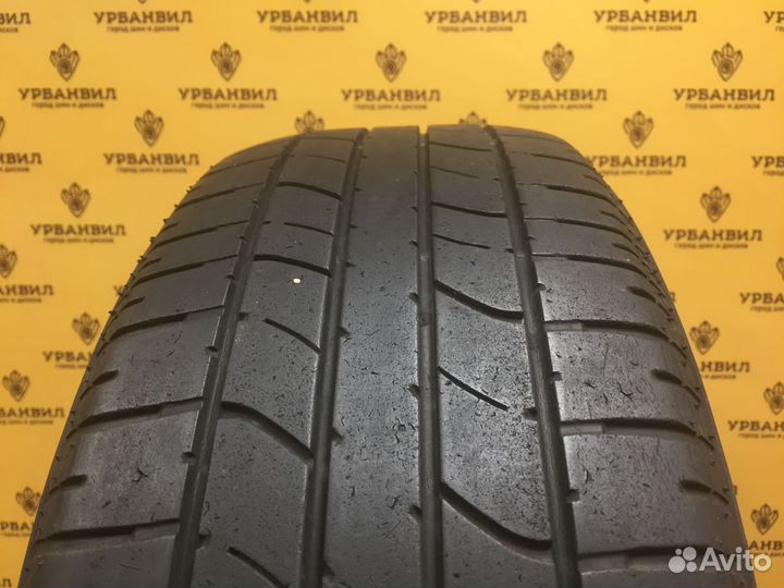 Bridgestone Regno ER30 215/60 R17 96H