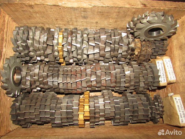 Коллекция дисков по металлу