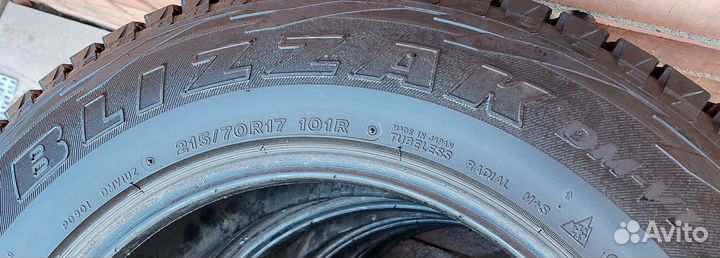 Bridgestone Blizzak DM-V1 215/70 R17