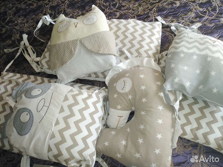 Бортики в детскую кроватку