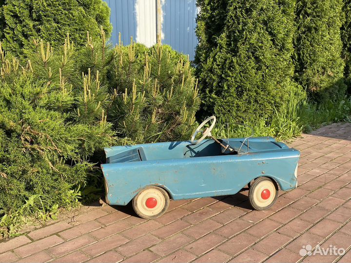 Педальная машина Нева СССР