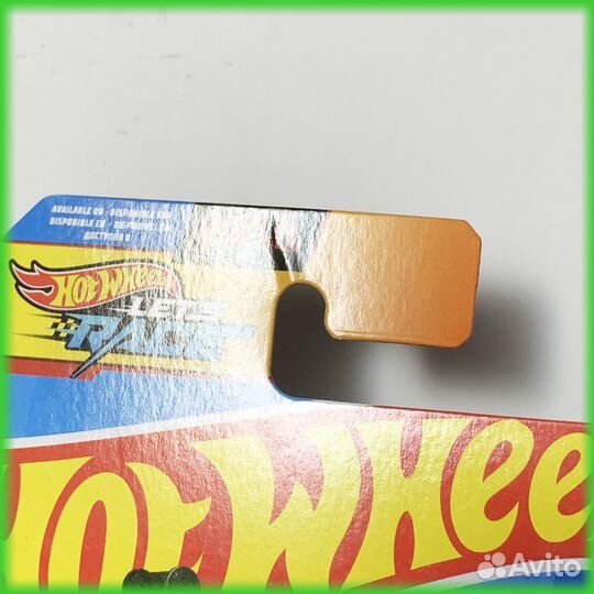 Hot Wheels tanknator