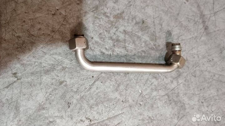 Патрубок (трубка) EGR Volkswagen Golf 4 1998