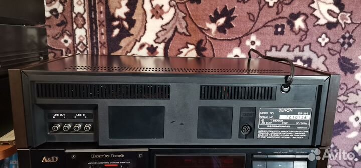 Кассетная дека Denon DR-M4